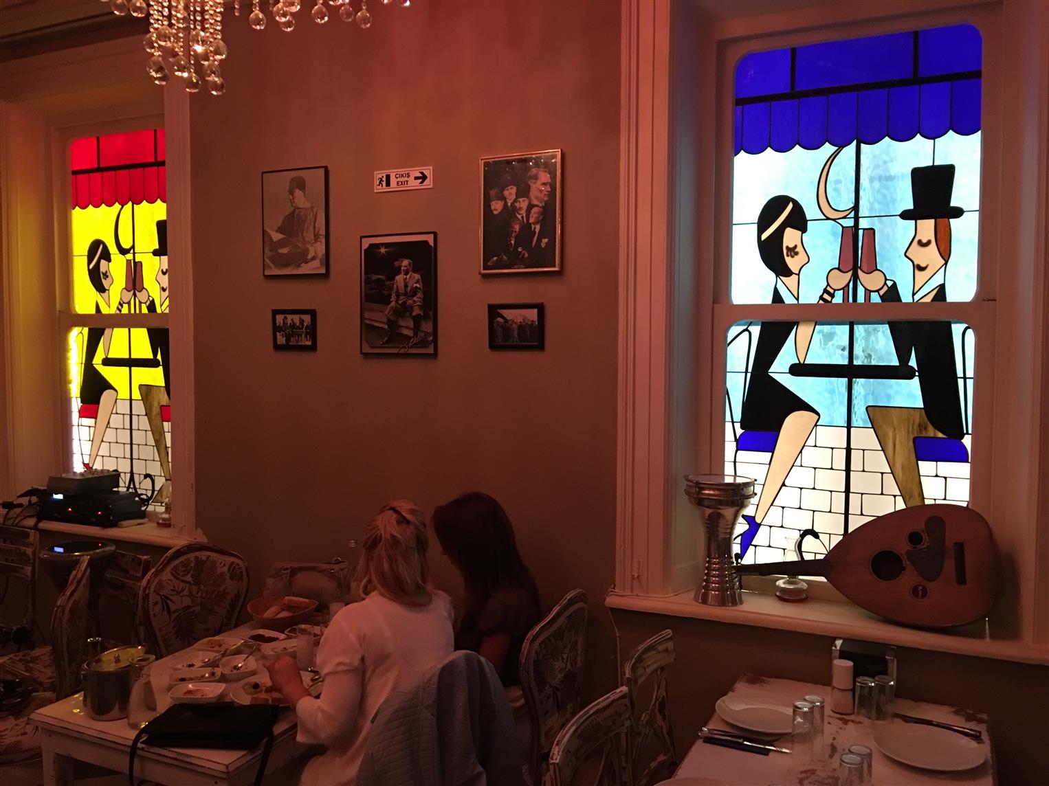 Maitia Restoran Güzelyalı Ege vitray izmir
